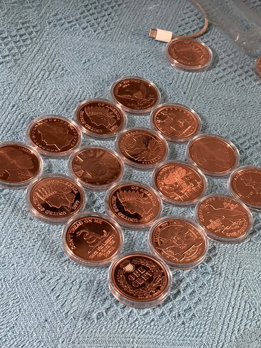 999 fine copper random 1 oz round absolutely mint capsule included