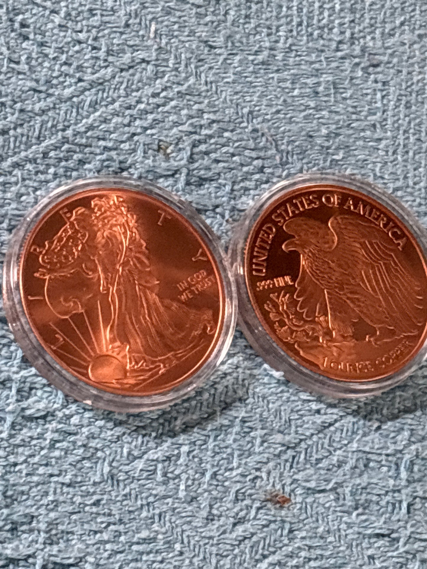 999 fine copper 1 oz walking liberty round absolutely mint condition