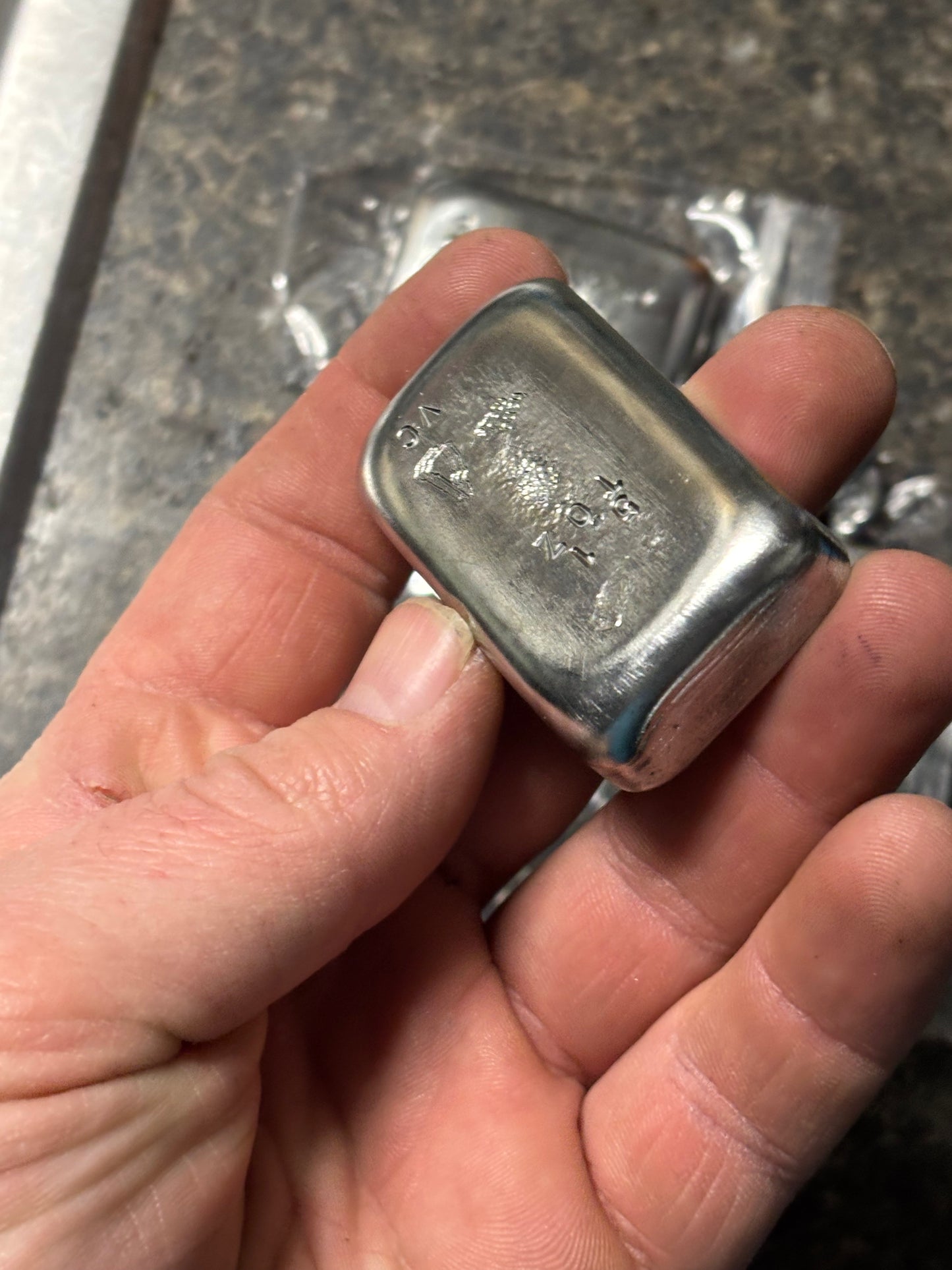 999 pure zinc bullion bar hand poured 5-5.9toz