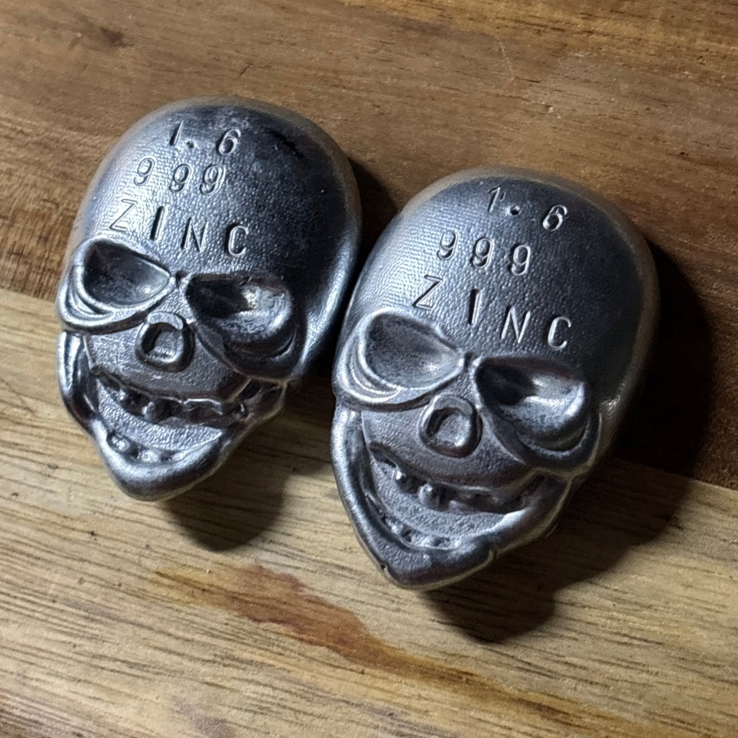 999 fine zinc skulls 2 pack hand poured